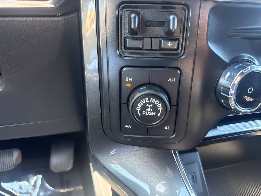 Used 2022 Ford F150 Lariat AWD/4WD image 21