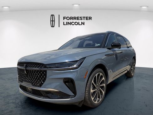 New 2026 Lincoln Nautilus Black Label AWD/4WD image 7