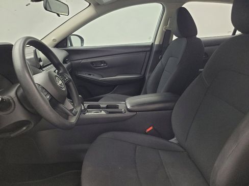 Used 2024 Nissan Sentra S FWD image 17