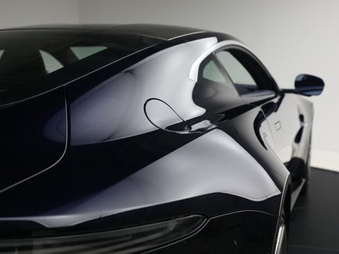 New 2026 Aston Martin V8 Vantage Coupe image 30