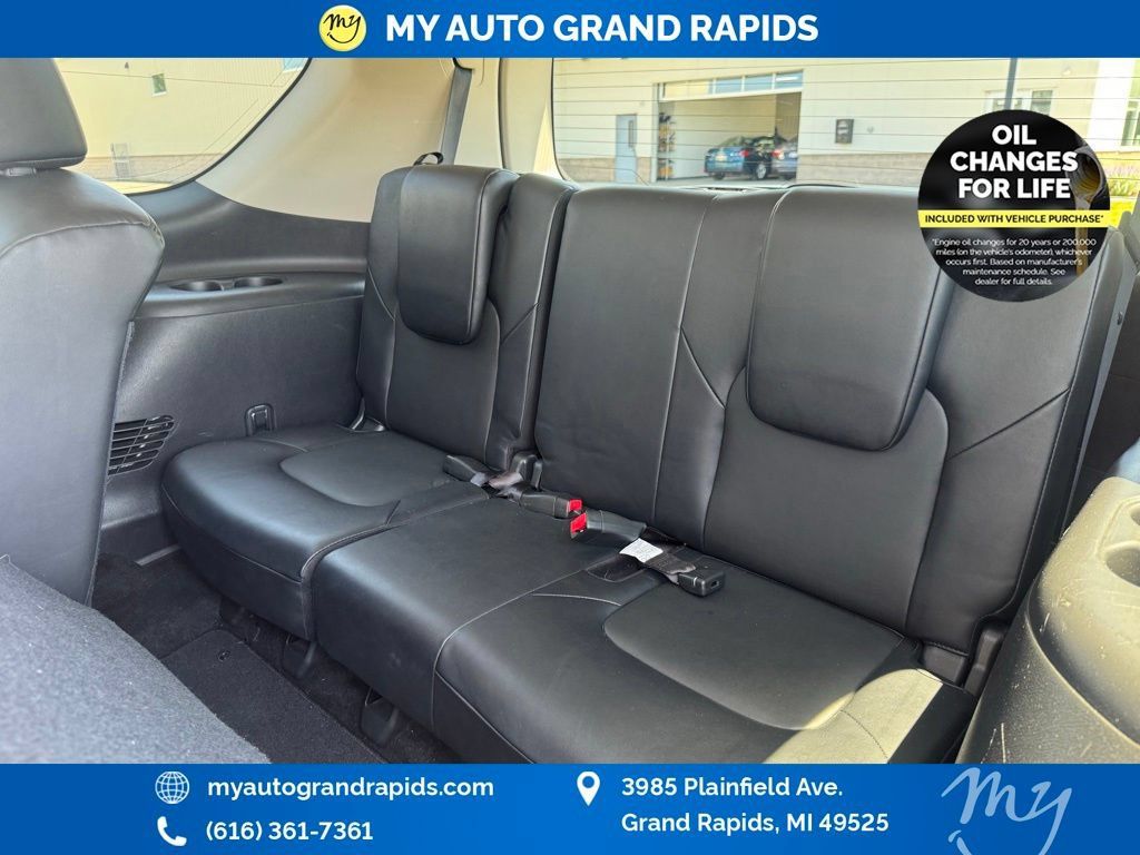 Used 2024 Nissan Armada SV AWD/4WD image 27