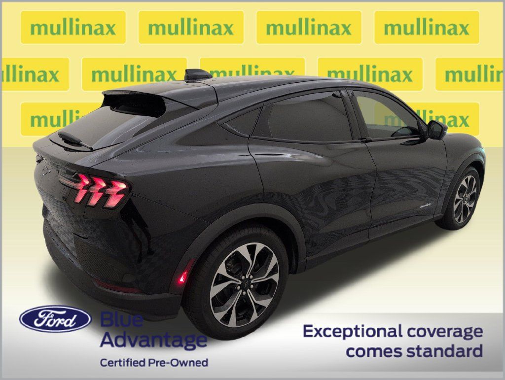 Used 2025 Ford Mustang Mach-E Select RWD image 3