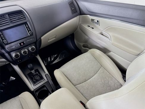 Used 2020 Mitsubishi Outlander Sport ES image 23