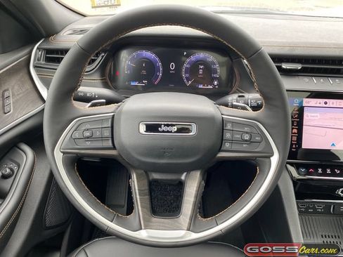 New 2026 Jeep Grand Cherokee L Limited AWD/4WD image 19