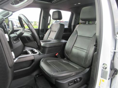 Used 2020 GMC Sierra 2500 Denali w/ Denali Ultimate Package AWD/4WD image 25