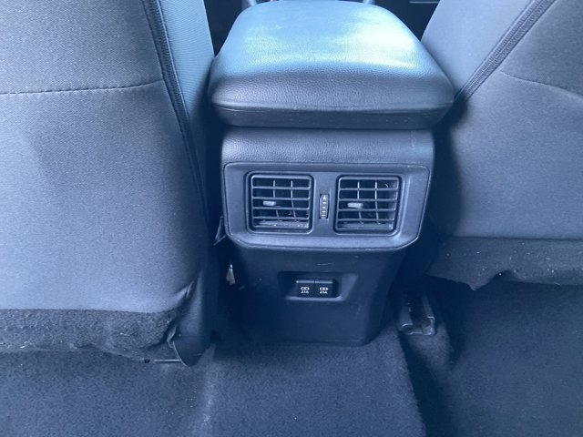 Used 2021 Toyota RAV4 XLE FWD image 48
