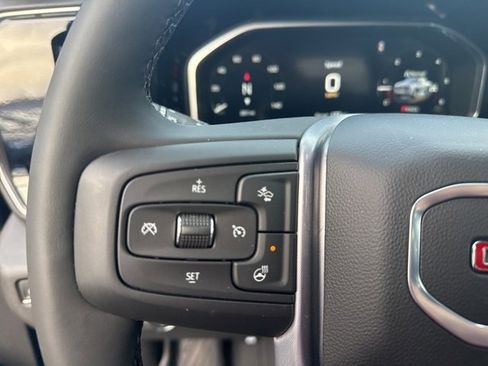 New 2026 GMC Sierra 1500 Elevation w/ LPO, Elevation Black Package image 18