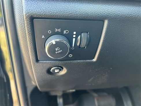 Certified 2020 Jeep Grand Cherokee Altitude image 17