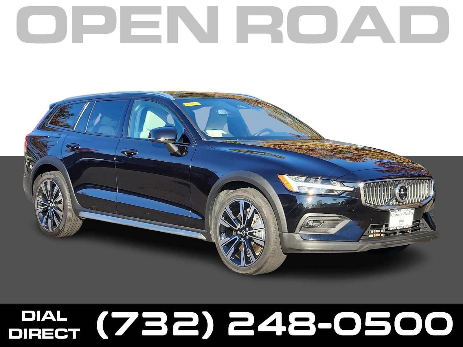 Used 2025 Volvo V60 B5 Cross Country Ultra AWD/4WD image 1