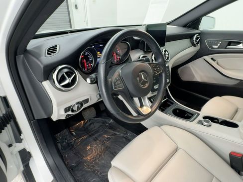 Used 2020 Mercedes-Benz GLA 250 image 21