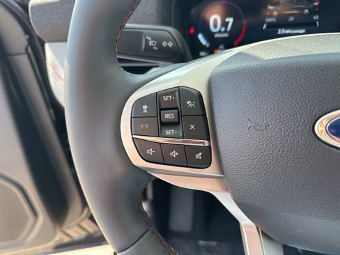 New 2026 Ford Explorer Active w/ Active Comfort Package image 18