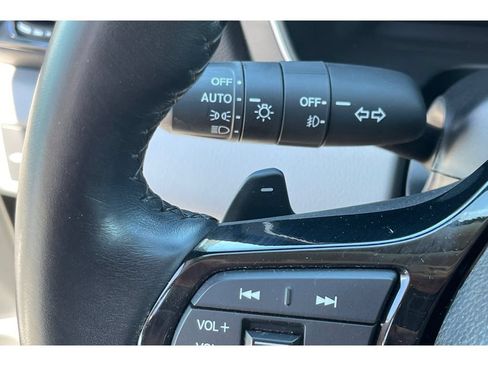 Certified 2025 Honda Pilot EX-L image 36