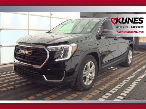 Used 2024 GMC Terrain SLE image 19