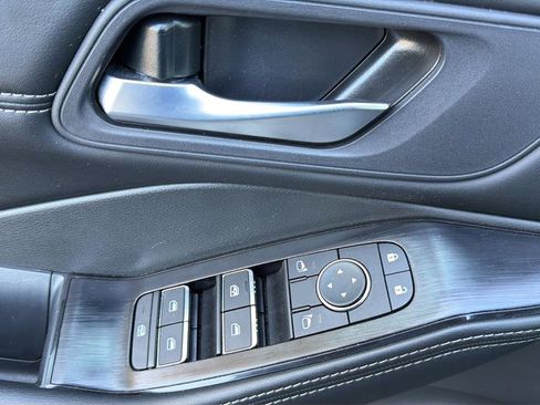 Certified 2026 Nissan Rogue SL AWD/4WD image 20