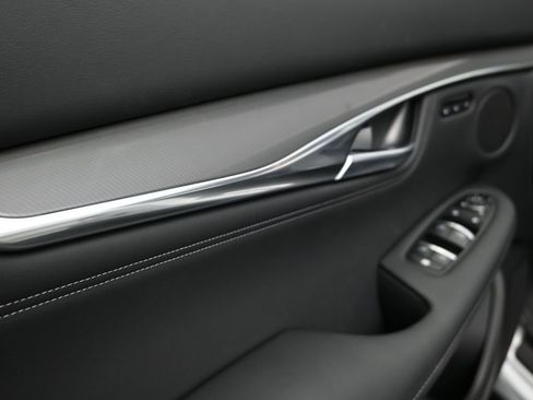 New 2025 INFINITI QX55 Luxe w/ Cargo Package image 13