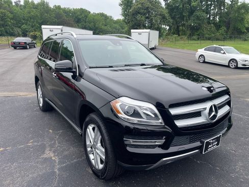 Used 2016 Mercedes-Benz GL 450 4MATIC image 8