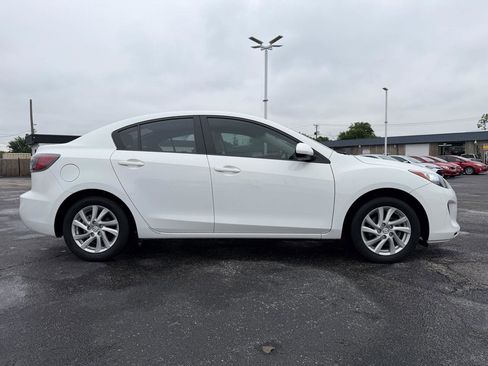 Used 2012 MAZDA MAZDA3 i Touring FWD image 4