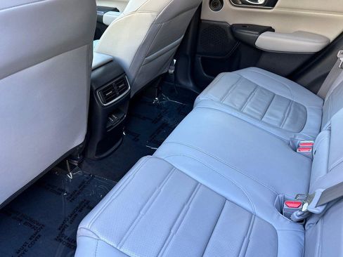 Used 2018 Honda CR-V Touring image 11