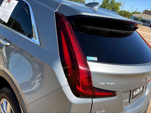Used 2023 Cadillac XT4 Premium Luxury image 30