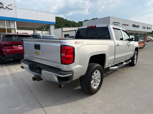 Used 2015 Chevrolet Silverado 2500 LTZ w/ Z71 Package, Off-Road AWD/4WD image 7