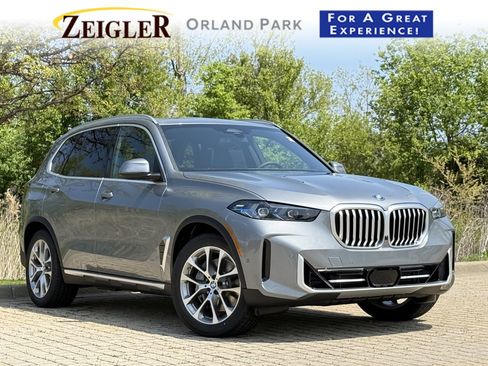 Used 2026 BMW X5 xDrive50e w/ Climate Comfort Package image 1
