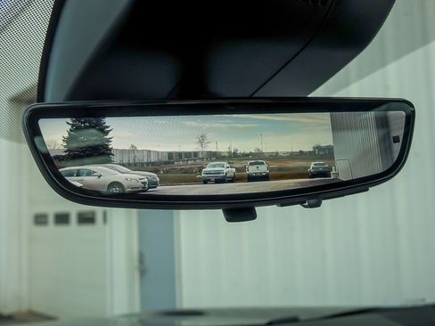 New 2026 Chevrolet Suburban Premier image 27