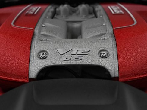 Used 2018 Ferrari 812 Superfast RWD image 55