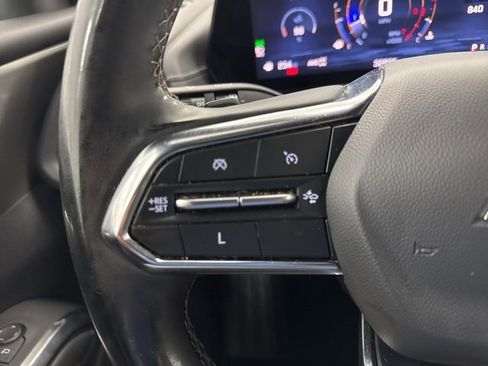 Used 2024 Chevrolet Traverse LT w/ Trailering Package image 12