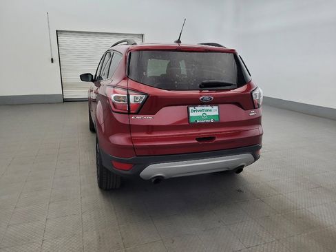 Used 2017 Ford Escape SE w/ Equipment Group 201A AWD/4WD image 6