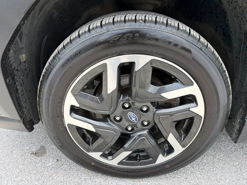 Certified 2025 Subaru Forester Limited AWD/4WD image 8