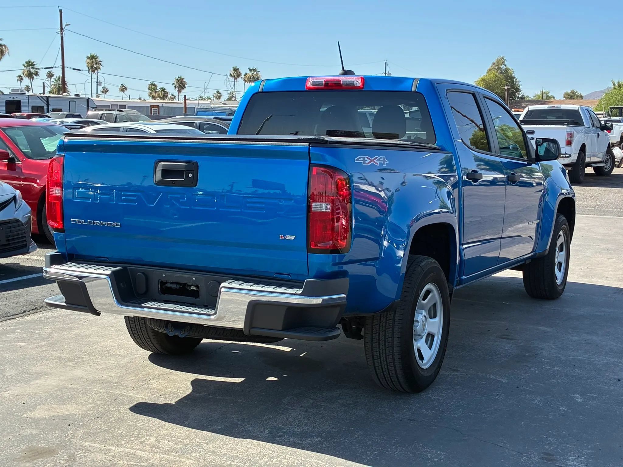 Used 2021 Chevrolet Colorado W/T w/ WT Convenience Package AWD/4WD image 8