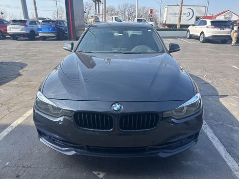Used 2018 BMW 330i xDrive Sedan w/ Premium Package image 8