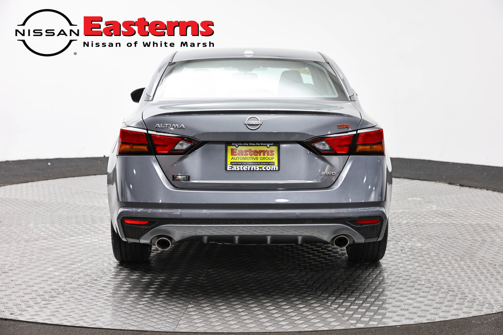Used 2023 Nissan Altima 2.5 SR AWD/4WD image 6