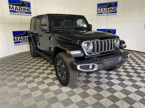 Used 2024 Jeep Wrangler Sahara w/ Technology Group image 1