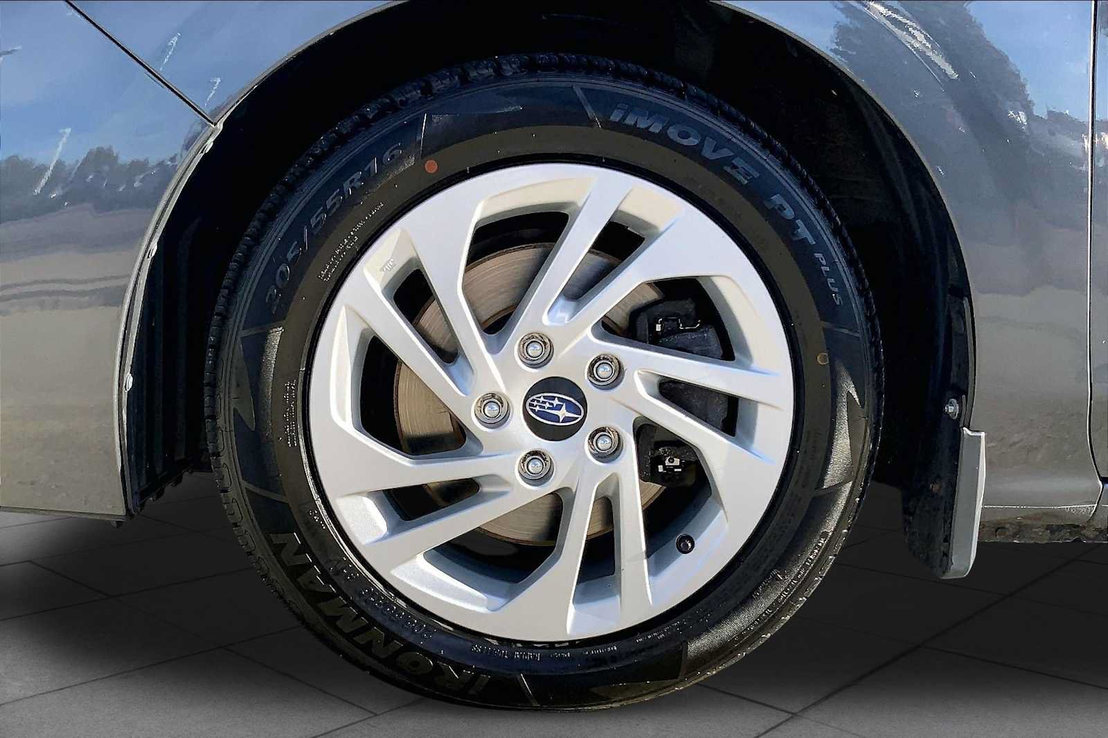 Used 2024 Subaru Impreza 2.0i AWD/4WD image 11