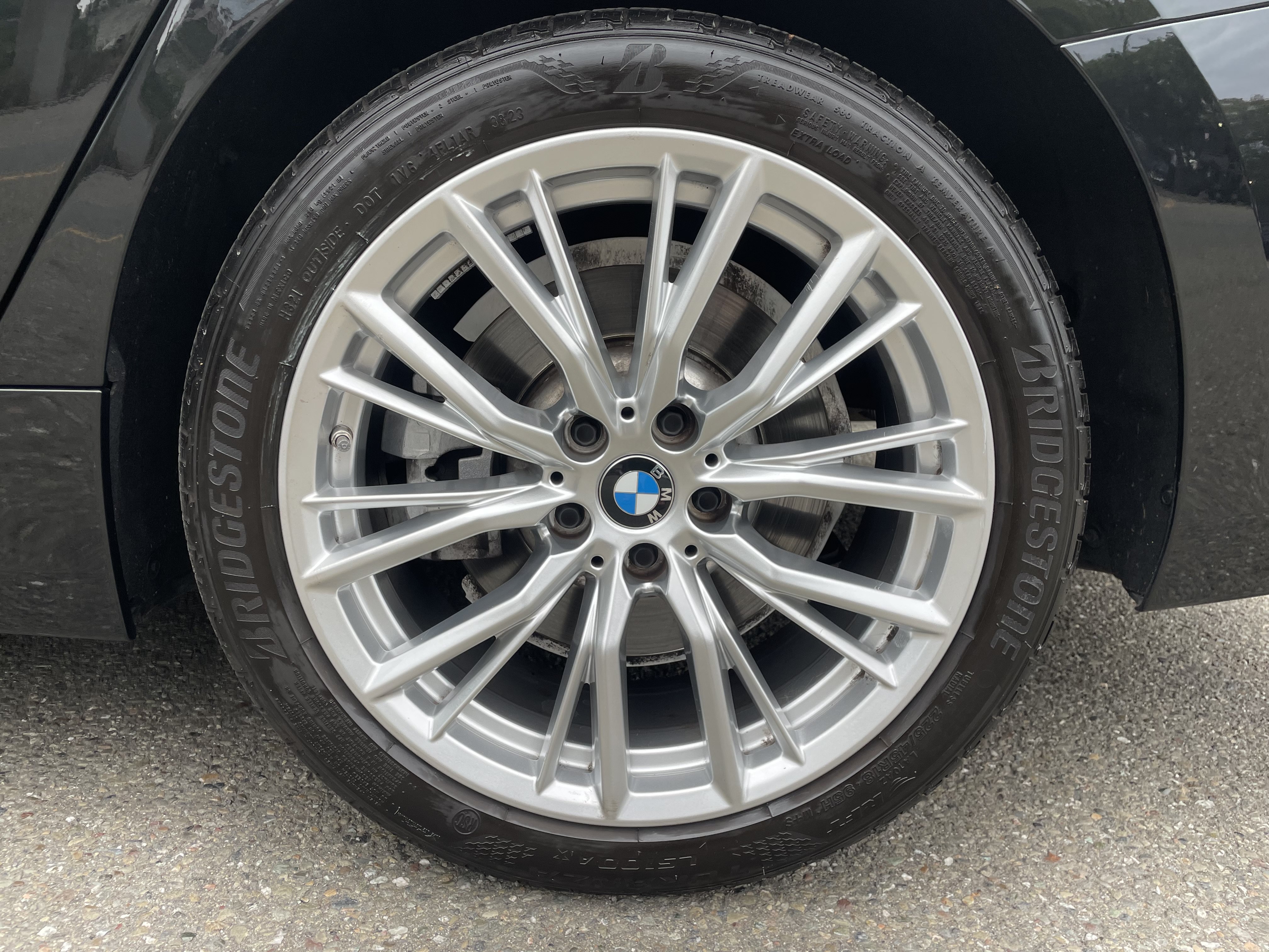 Used 2024 BMW 330i Sedan RWD image 11