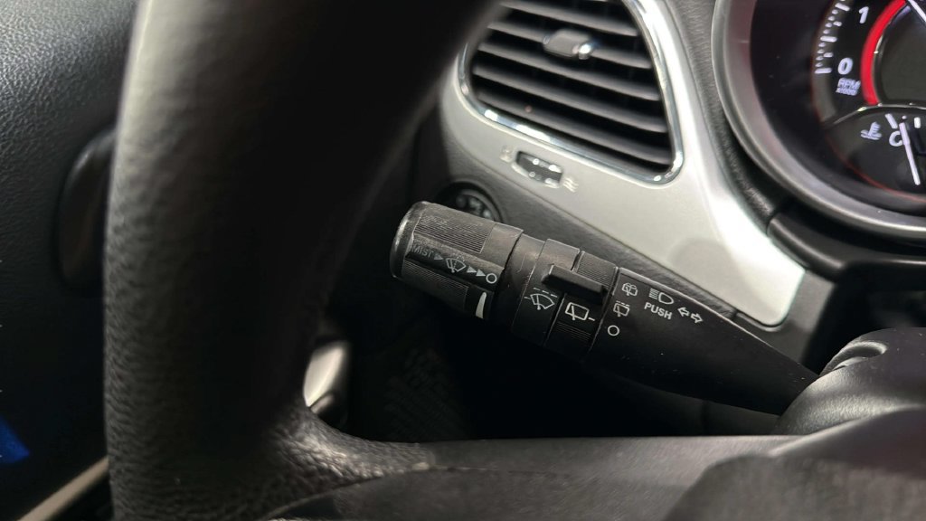 Used 2013 Dodge Journey FWD image 25