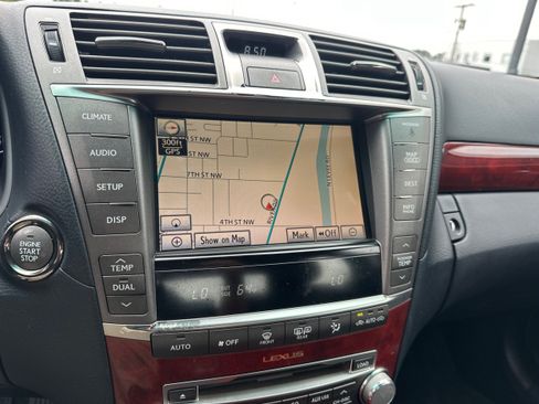 Used 2012 Lexus LS 460 AWD w/ Comfort Pkg image 30