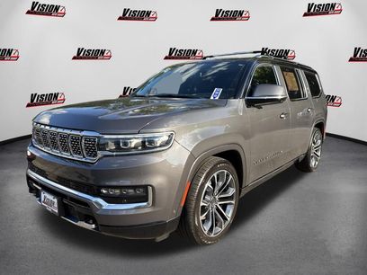 Used 2022 Jeep Grand Wagoneer Series III w/ Rear Seat Video Group 1