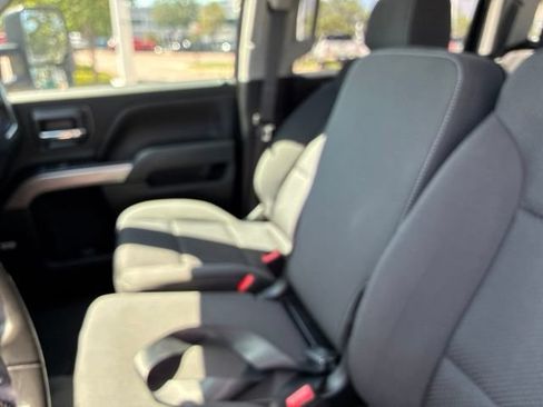 Used 2019 Chevrolet Silverado 2500 LT w/ LT Convenience Package AWD/4WD image 11