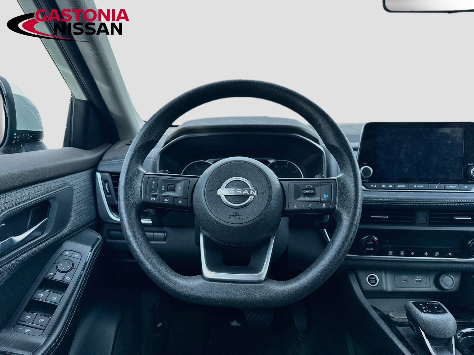 Used 2023 Nissan Rogue SV AWD/4WD image 29
