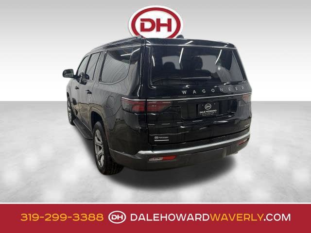 Used 2022 Jeep Wagoneer Series II w/ Rear Seat Video Group 1 AWD/4WD image 9