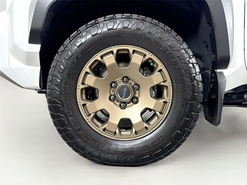 Certified 2025 Toyota 4Runner Trailhunter AWD/4WD image 61