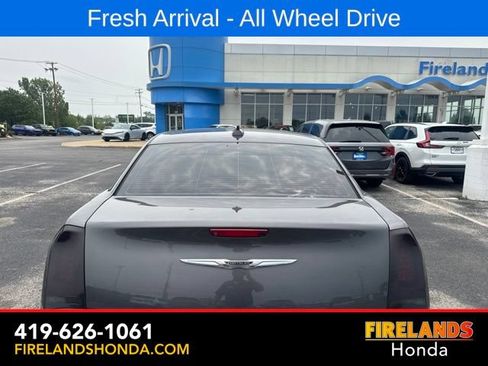 Used 2017 Chrysler 300 S w/ 300S Premium Group AWD/4WD image 5