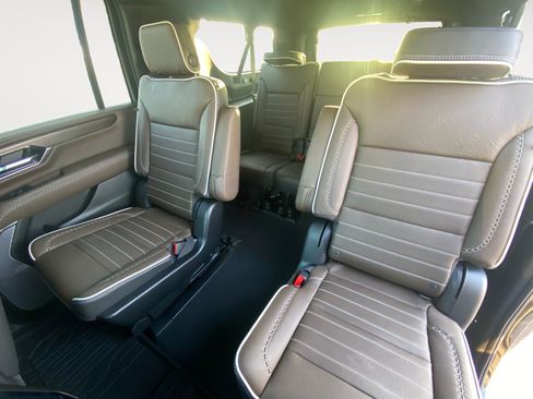 New 2026 GMC Yukon XL Denali Ultimate image 24