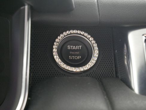 Used 2022 Land Rover Range Rover Sport HSE Silver Edition image 31