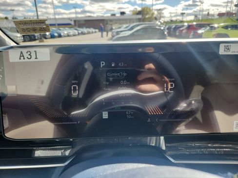 New 2026 Kia Carnival EX image 14