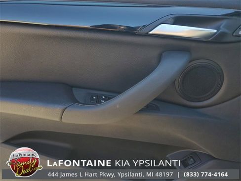 Used 2018 BMW X1 sDrive28i image 13