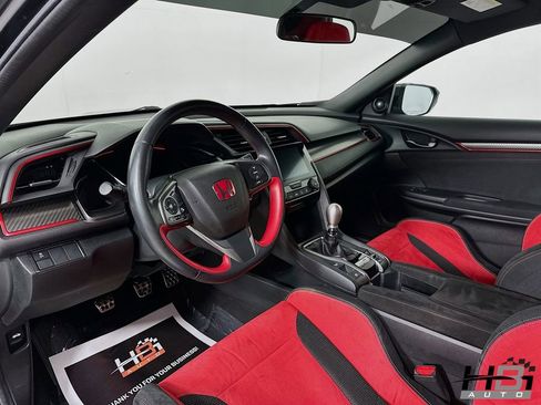 Used 2017 Honda Civic Type R image 10