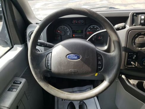 Used 2011 Ford E-350 and Econoline 350 Super Duty w/ Shuttle Bus Prep Pkg image 10